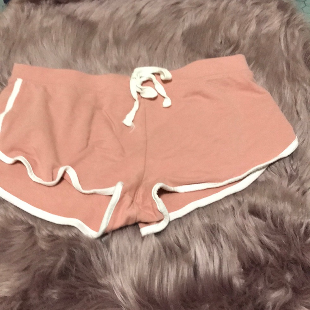 MAUVE RUNNING SHORTS